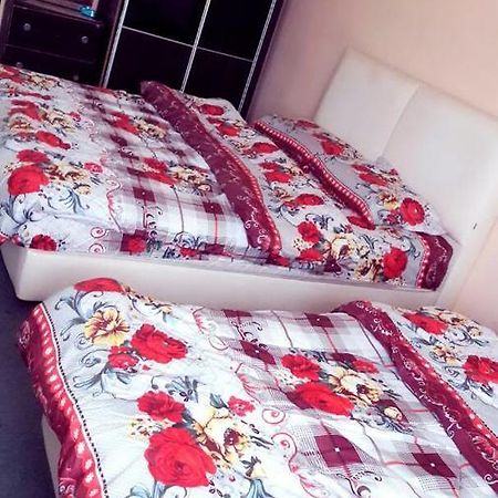 Hotel Makmur 콴탄 외부 사진